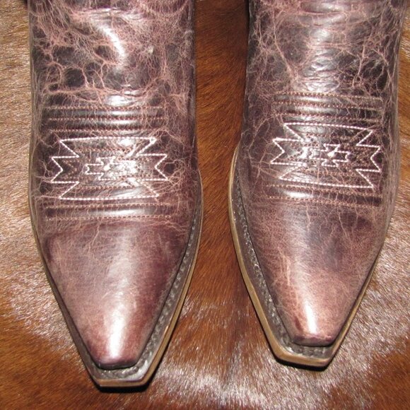 HOST PICK Roper  Brand New  Embroidered Arrow Boots With Aztec Pattern - Picture 2 of 16